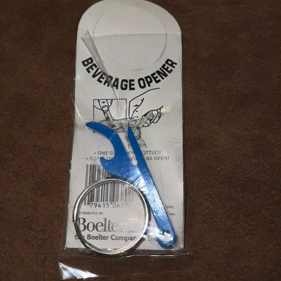 Salty Dog Brewing Co Bottle Opener Keychain - Picture 1 of 3